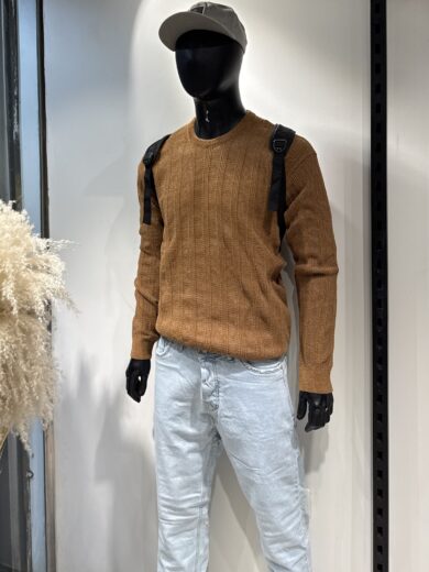 Round Neck -Camel - Image 3