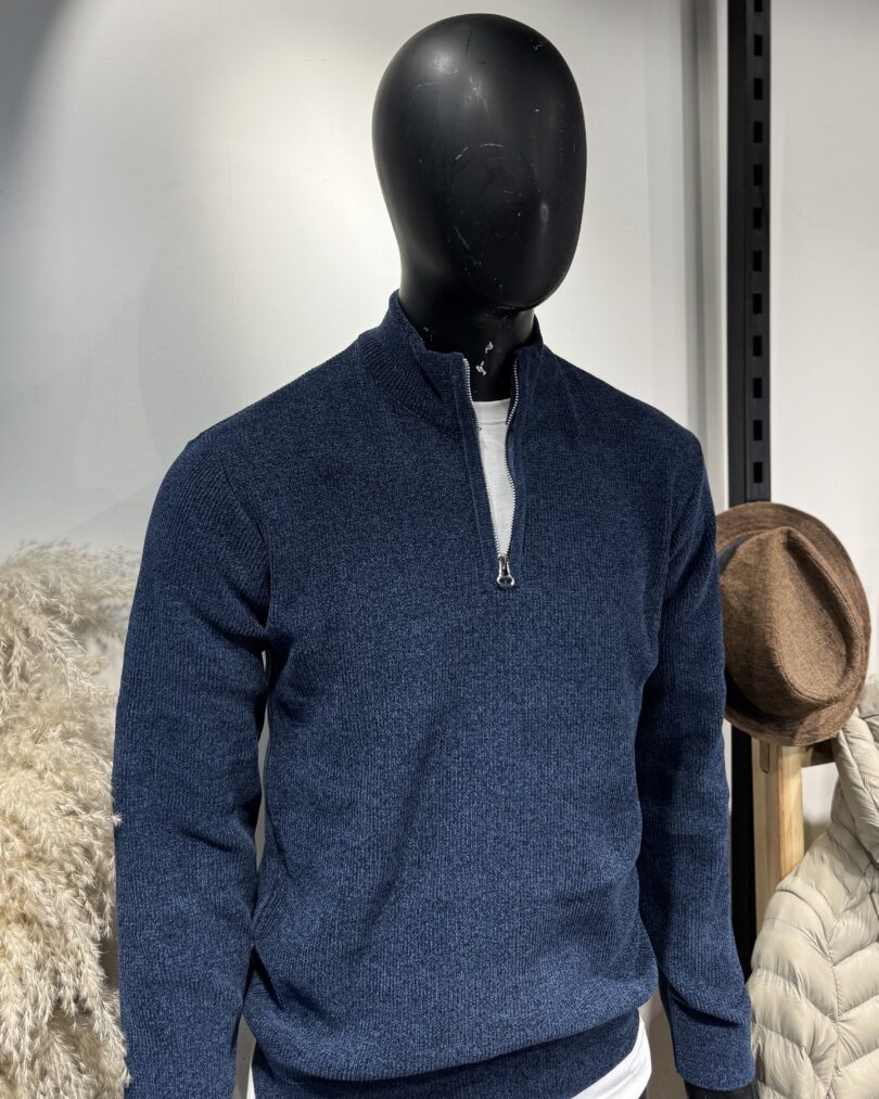 Velvet Half Zipper -Blue - Image 3