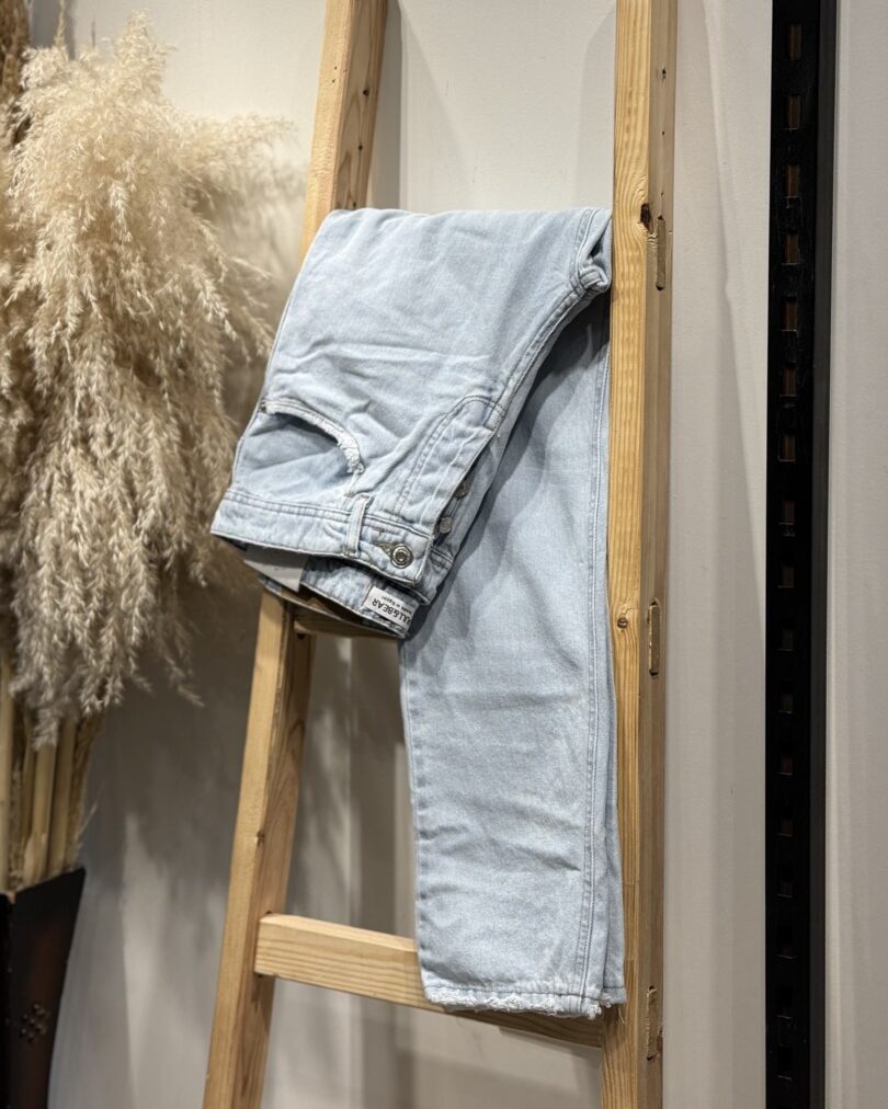 BoyFriend Jeans Pants - Ice