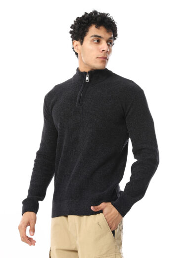 Half Zipper -Black - Image 5