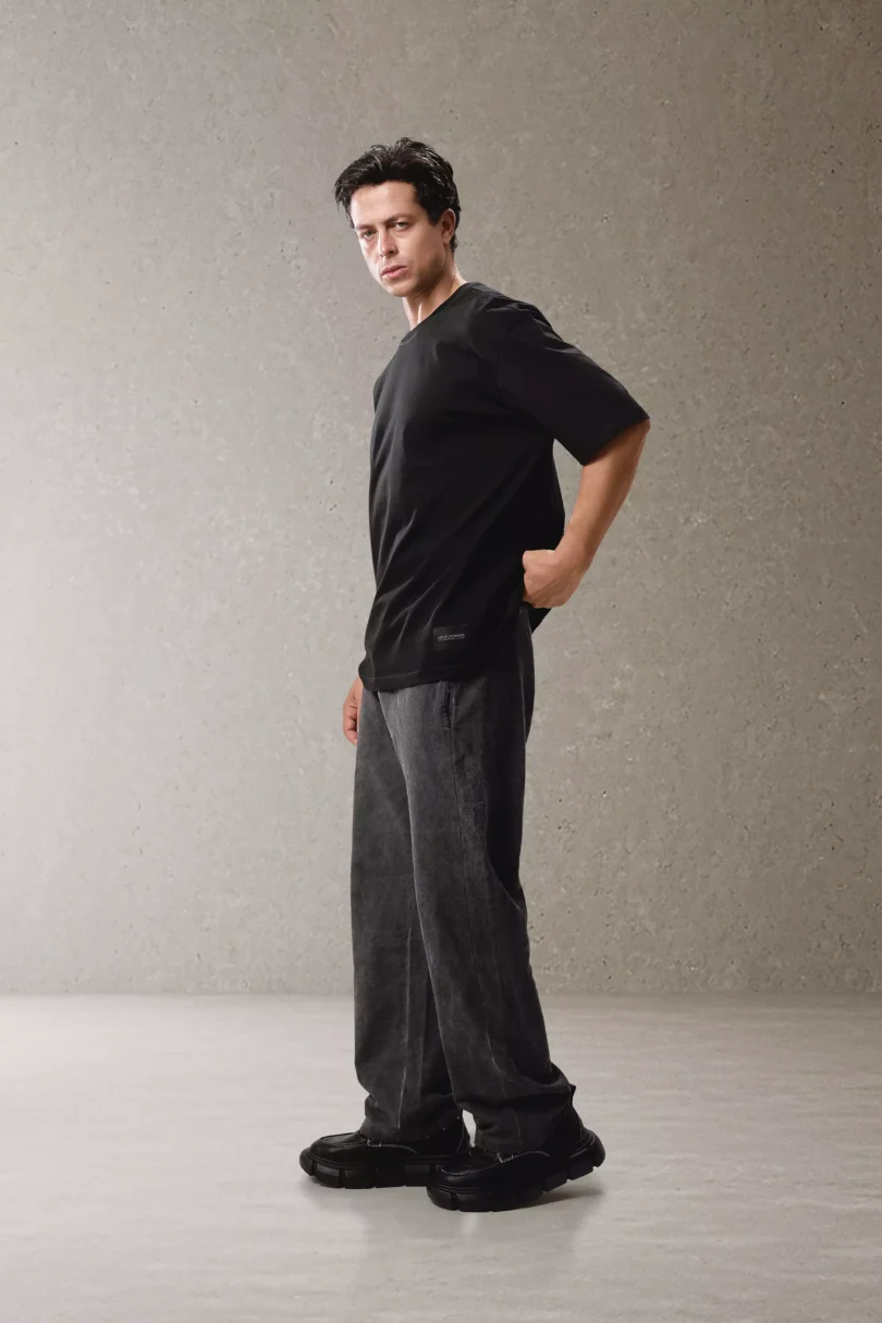 Boulevar T-shirt - Black - Image 5
