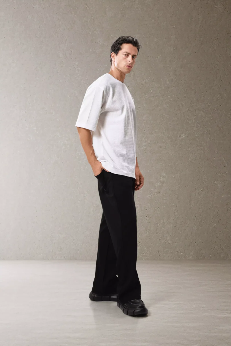Bubble Oversized T-shirt - White - Image 2