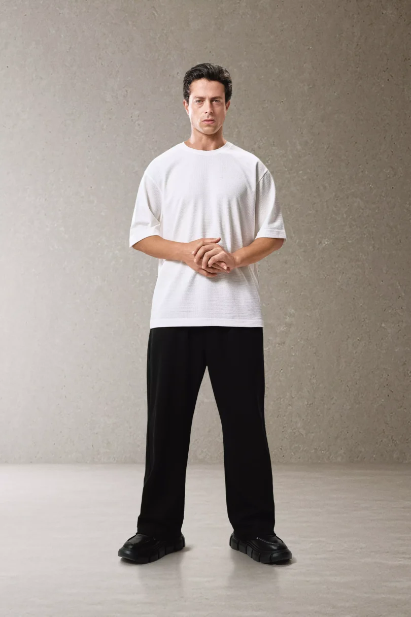 Bubble Oversized T-shirt - White - Image 4