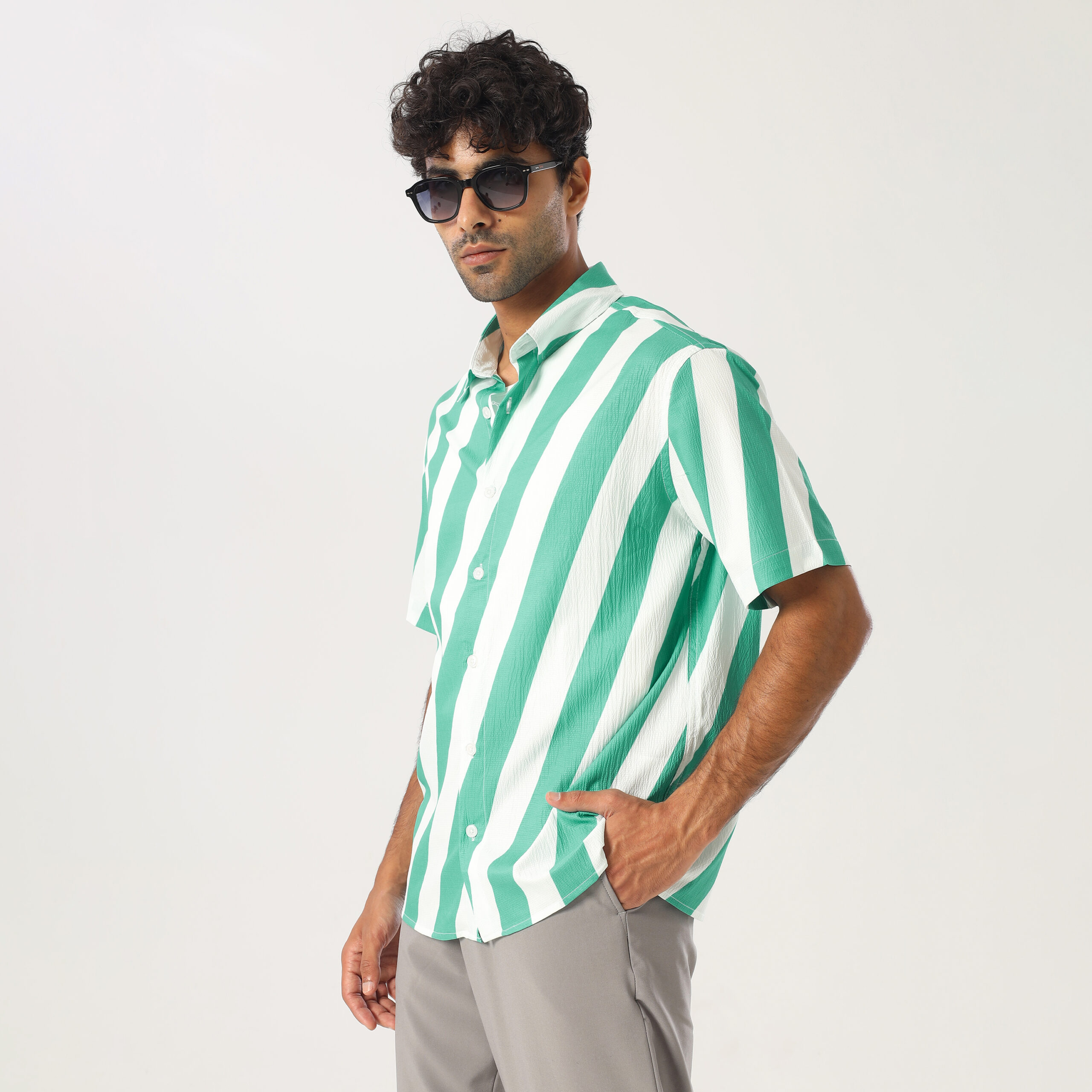 Printed Box Fit Shirt-Green - Image 3