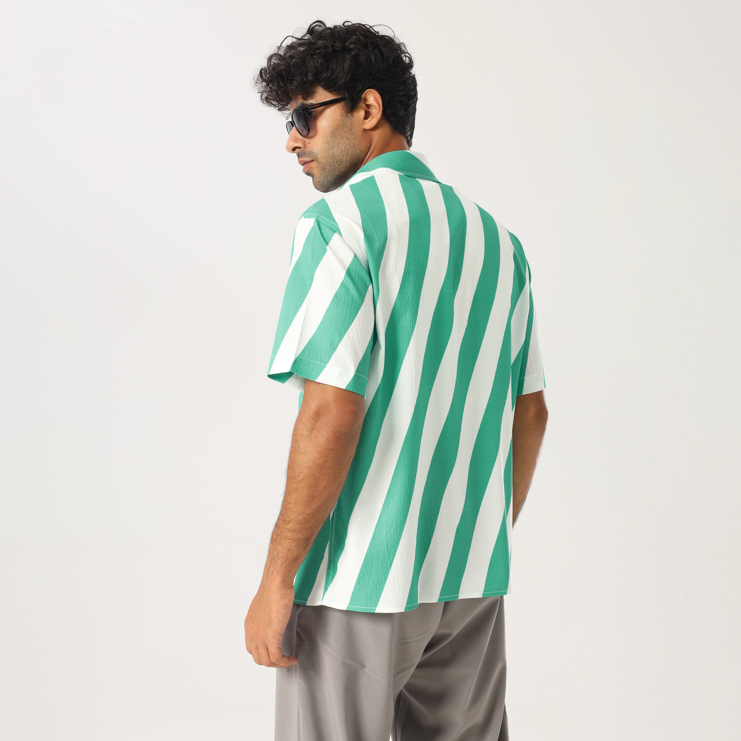 Printed Box Fit Shirt-Green - Image 4