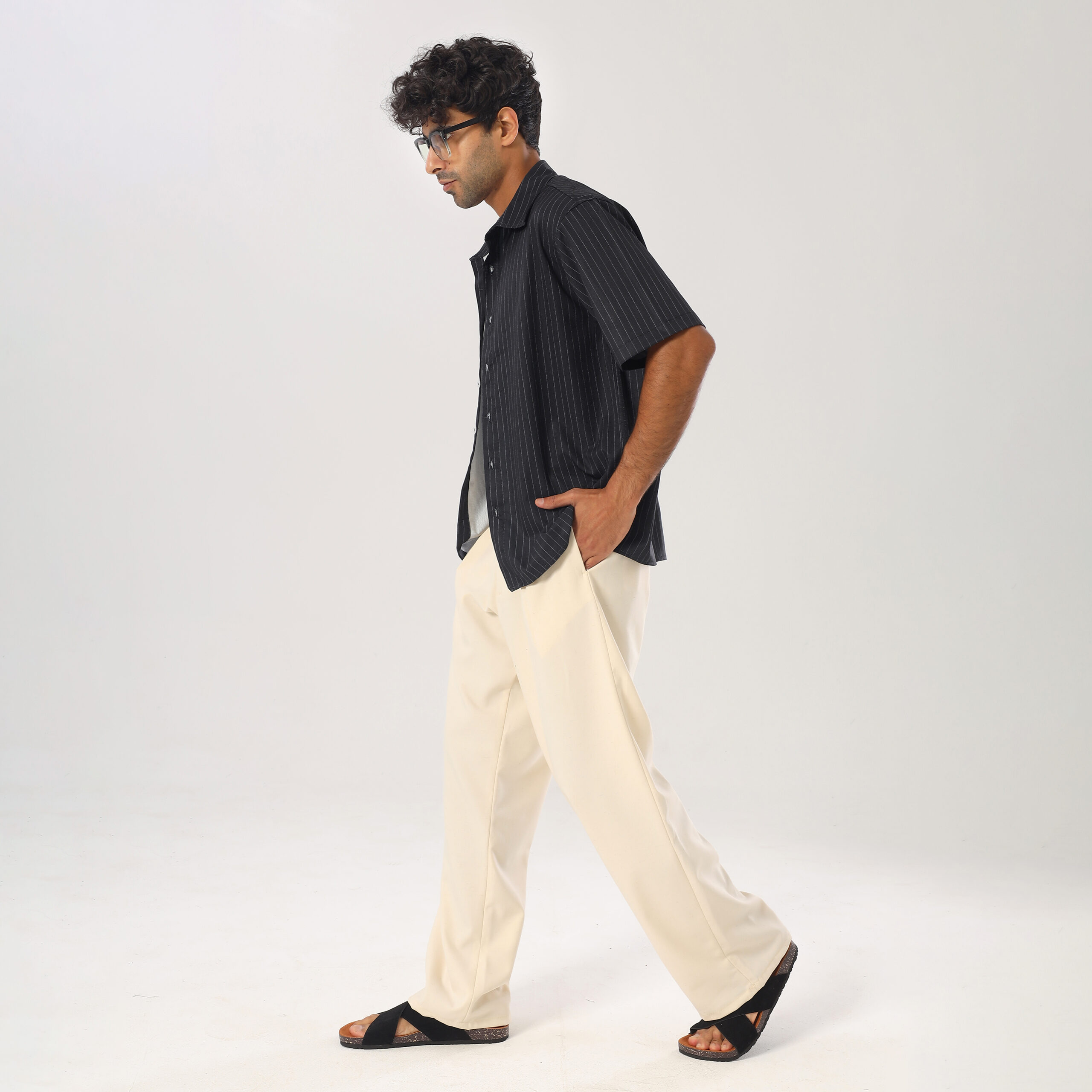 Striped Box-Fit shirt-Black - Image 2